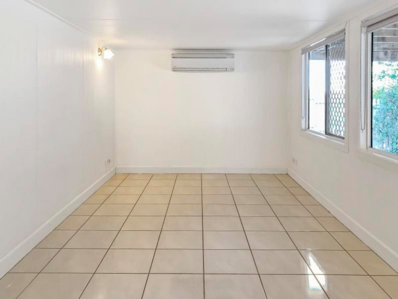 258 Agnes Street, The Range QLD 4700